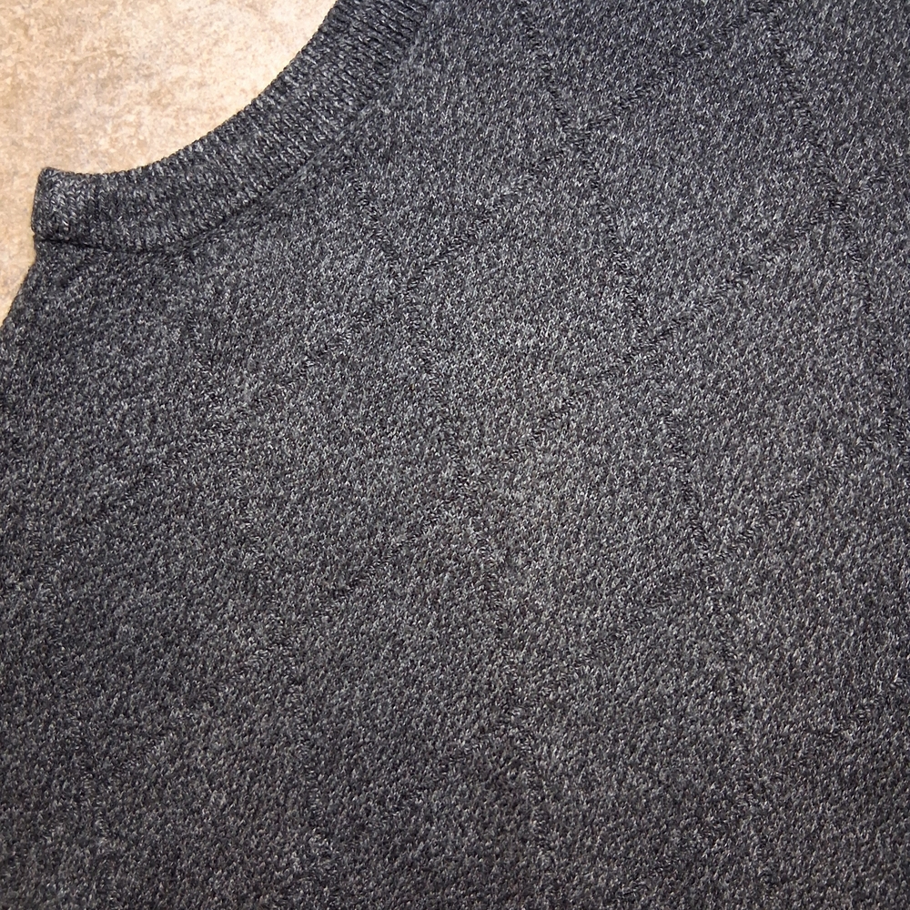 Men's Dockers V-Neck Sweater Vest Medium Charcoal Grey Heather Tonal Argyle Knit - Picture 4 of 5